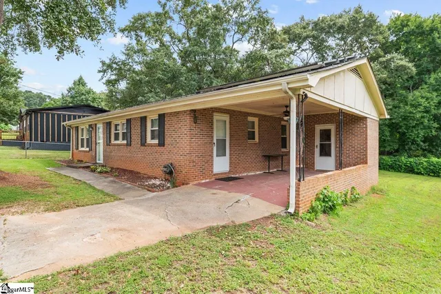 $212,500 | 311 State Rd S-42-9795, Greer, SC 29651