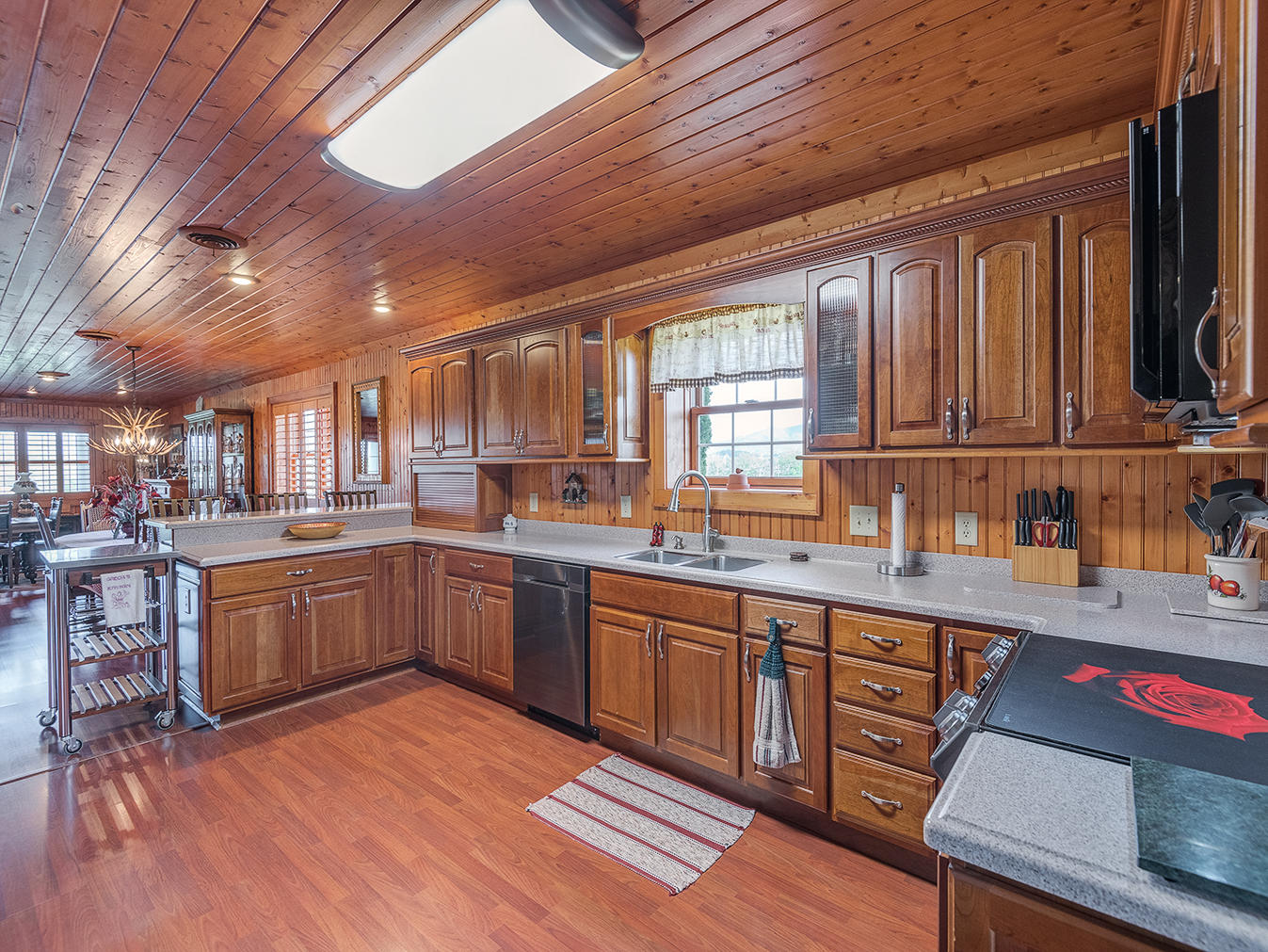 3102 West Allens Bridge Road Greeneville, TN 37743 - Photo 30 of 65 D&V-Ricker-3102-W-Allens-Bridge-Interior