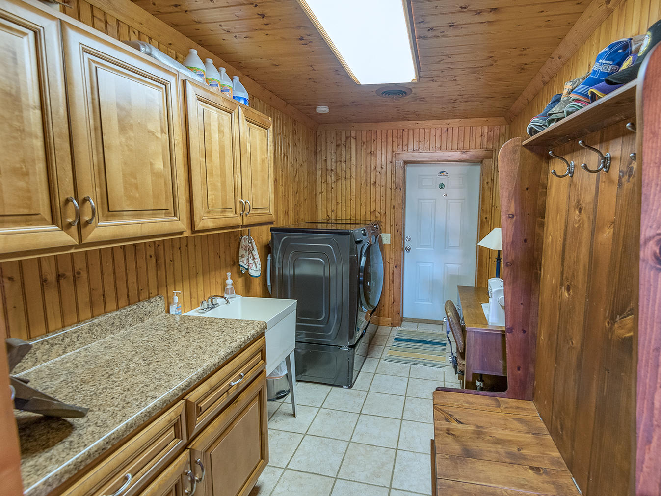 3102 West Allens Bridge Road Greeneville, TN 37743 - Photo 36 of 65 D&V-Ricker-3102-W-Allens-Bridge-Interior