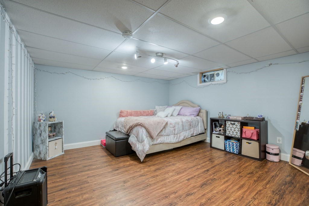 170 Pomeroy Meadow Road Southampton, MA 01073 - Photo 25 of 42