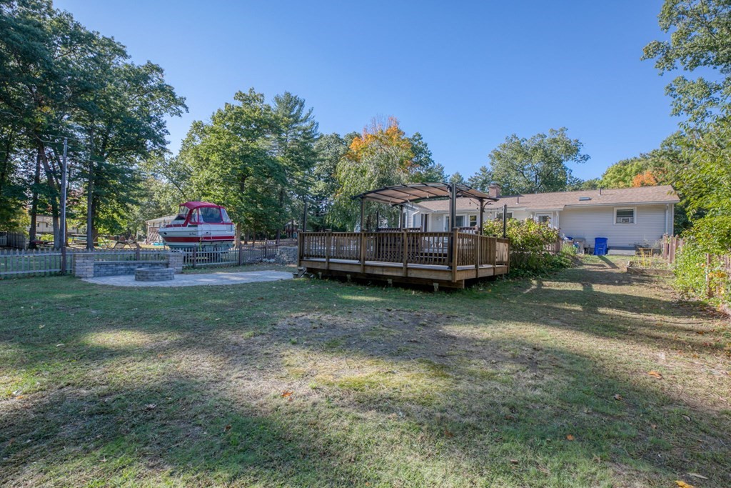 170 Pomeroy Meadow Road Southampton, MA 01073 - Photo 37 of 42