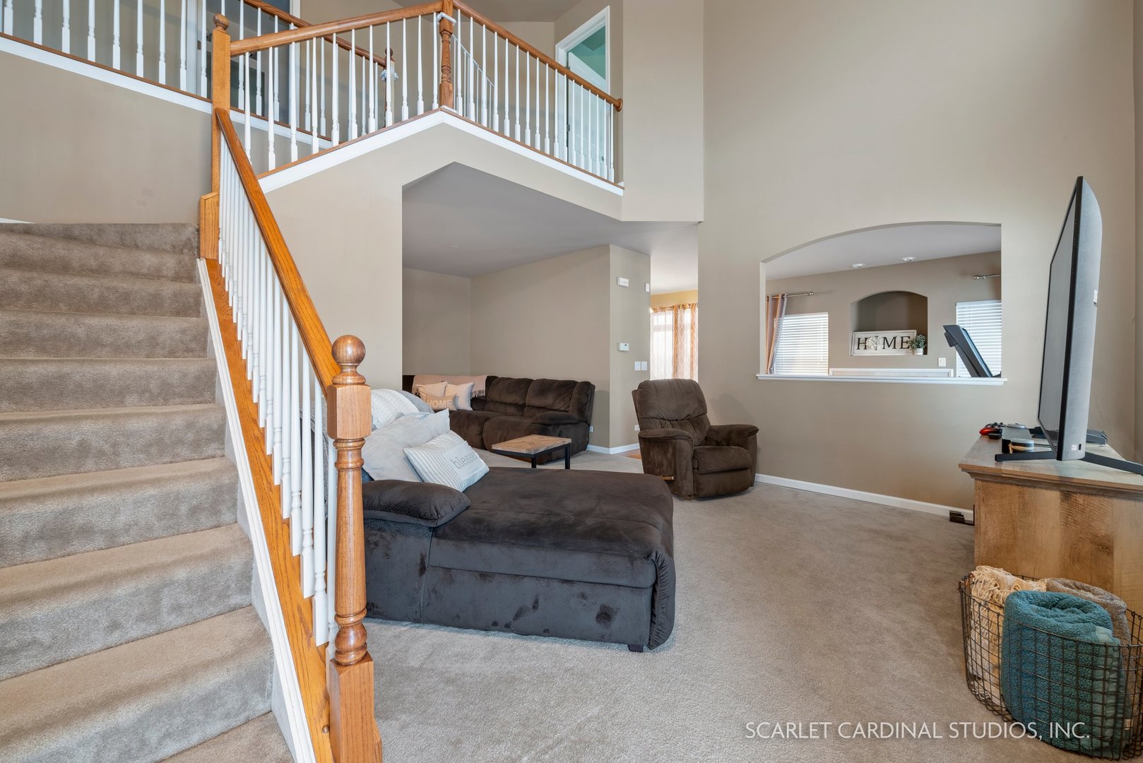 3739 Munson Street Plano, IL 60545 - Photo 5 of 21 a living room with furniture and a wooden floor