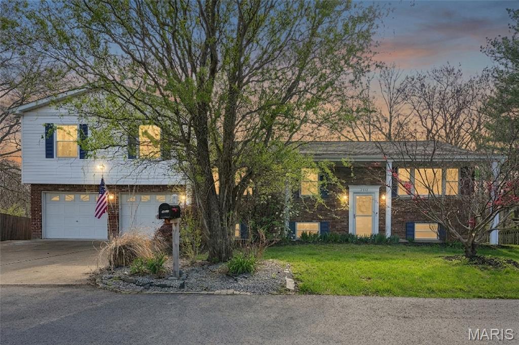 2332 Mickey Drive High Ridge, MO 63049 - Photo 33 of 37