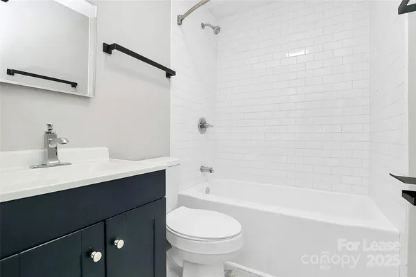 $1,040 | 3516 The Plaza, Charlotte, NC 28205