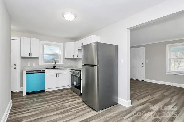 $1,040 | 3516 The Plaza, Charlotte, NC 28205