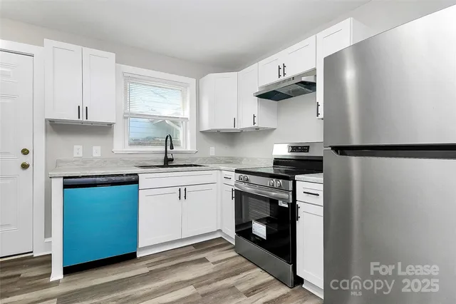 $1,195 | 3516 The Plaza, Charlotte, NC 28205