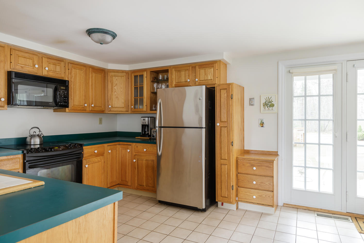 75 Seabury Road York, ME 03909 - Photo 5 of 31 Kitchen
