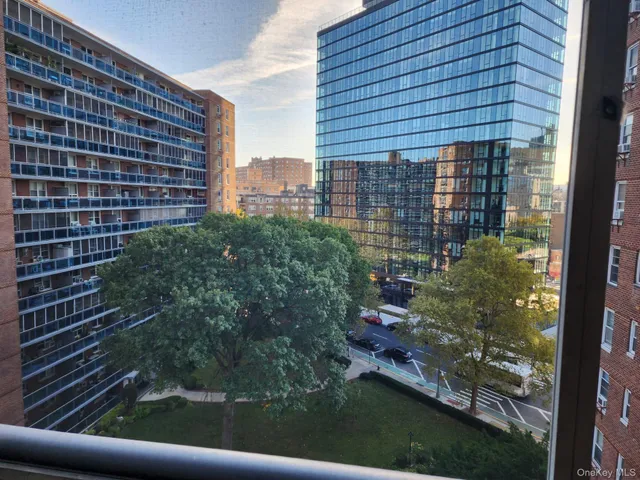 $449,500 | 97-37 63rd Road, Unit 9H | Rego Park