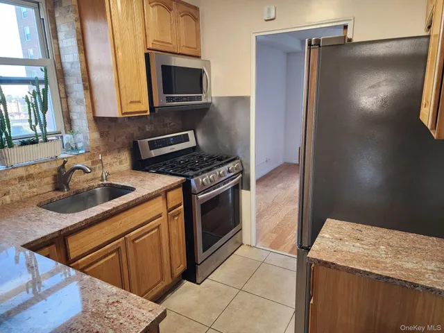 $449,500 | 97-37 63rd Road, Unit 9H | Rego Park