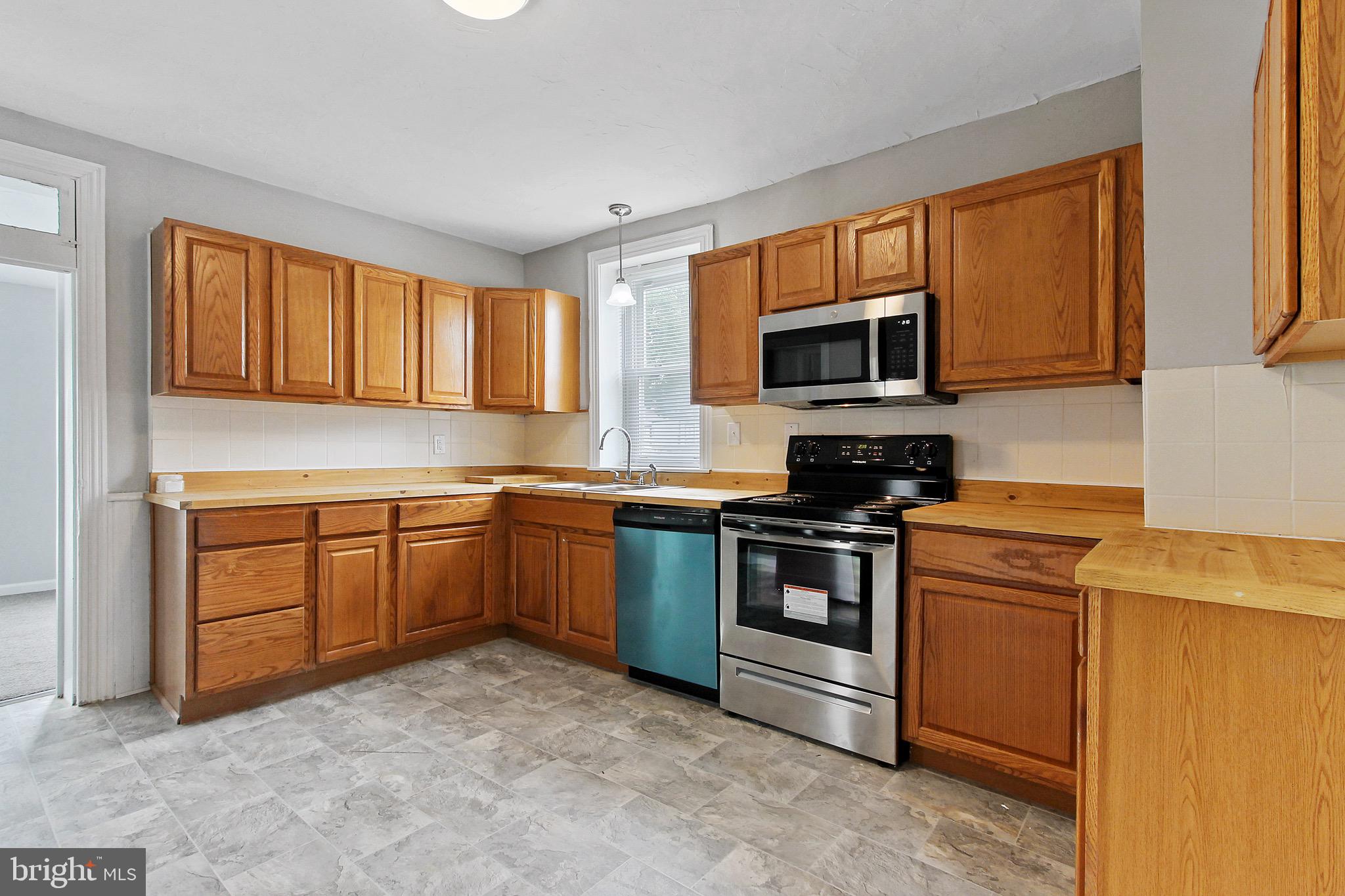 1258 Porters Road Spring Grove, PA 17362 - Photo 14 of 28
