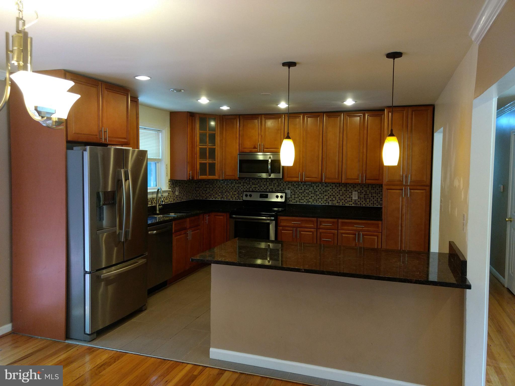 11200 Brandywine Road Clinton, MD 20735 - Photo 11 of 30 Kitchen