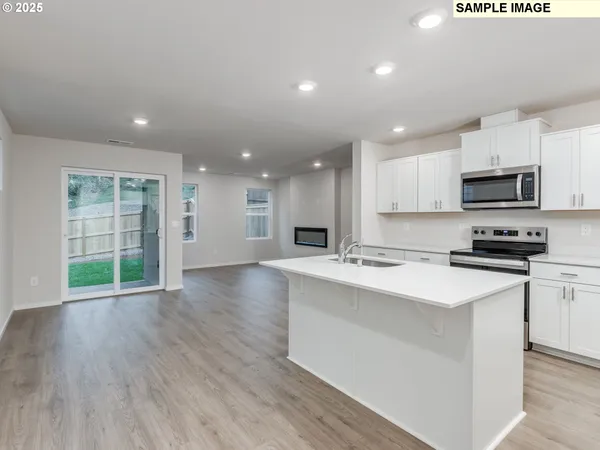 $489,995 | 17745 Southeast Quarry Drive, Vancouver, WA 98683