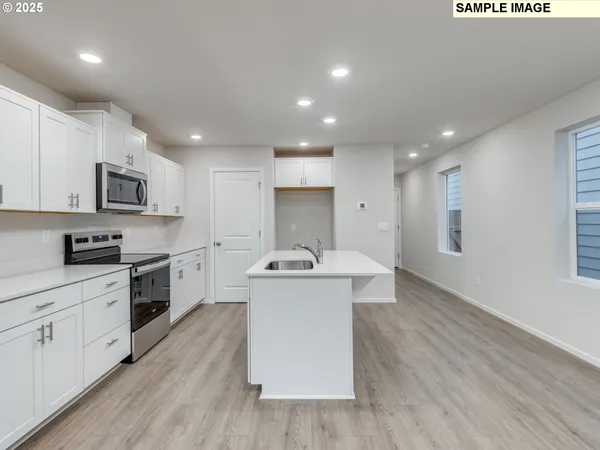 $489,995 | 17745 Southeast Quarry Drive, Vancouver, WA 98683
