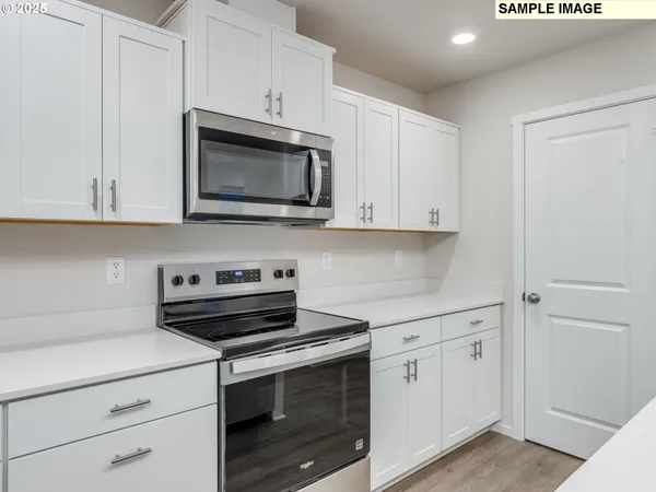 $489,995 | 17745 Southeast Quarry Drive, Vancouver, WA 98683