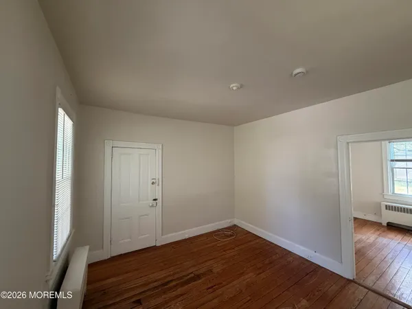 $1,800 | 228 Spring Street, Red Bank, NJ 07701