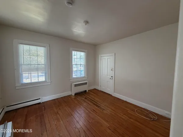 $1,800 | 228 Spring Street, Red Bank, NJ 07701