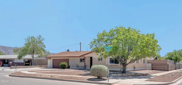 $398,500 | 400 Perth Court, El Paso, TX 79922