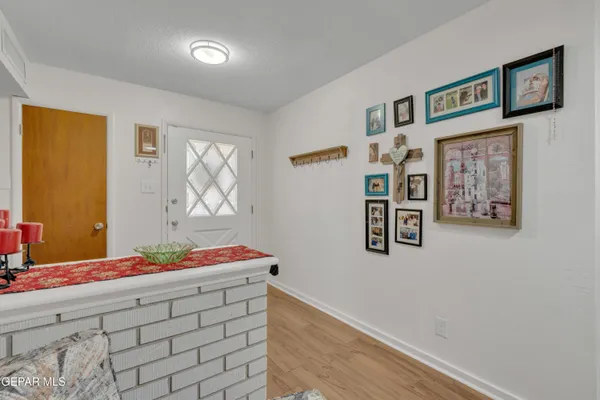 $398,500 | 400 Perth Court, El Paso, TX 79922