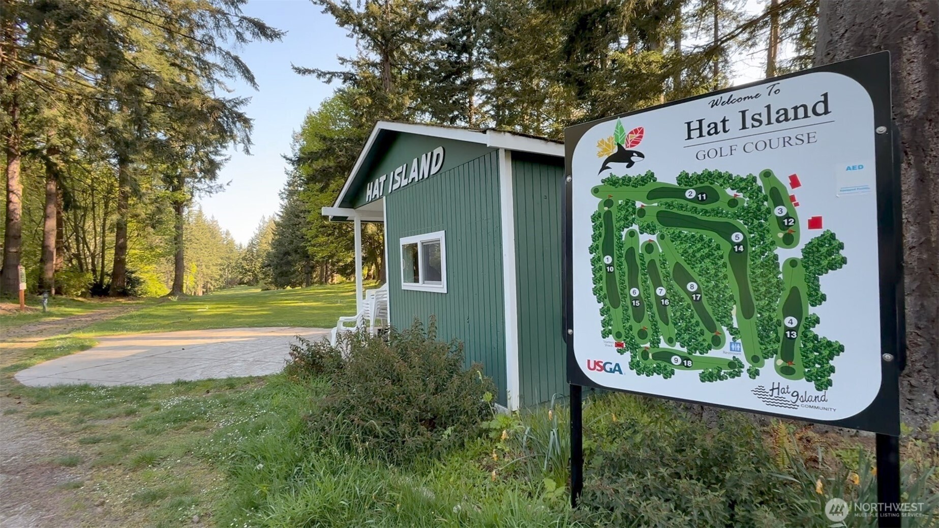75 F Beach Way Everett, WA 98201 - Photo 13 of 22 a view of a back yard with a potted plant