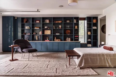 $3,175,000 | 8882 Lookout Mountain Avenue, Los Angeles, CA 90046