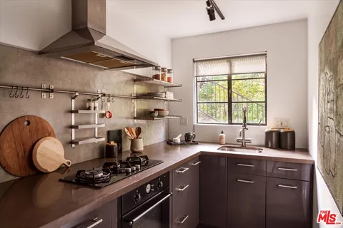 $3,175,000 | 8882 Lookout Mountain Avenue, Los Angeles, CA 90046