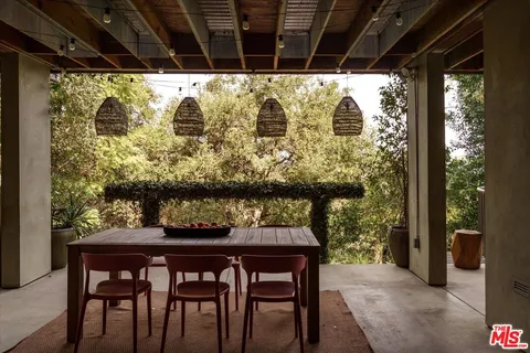 $3,175,000 | 8882 Lookout Mountain Avenue, Los Angeles, CA 90046