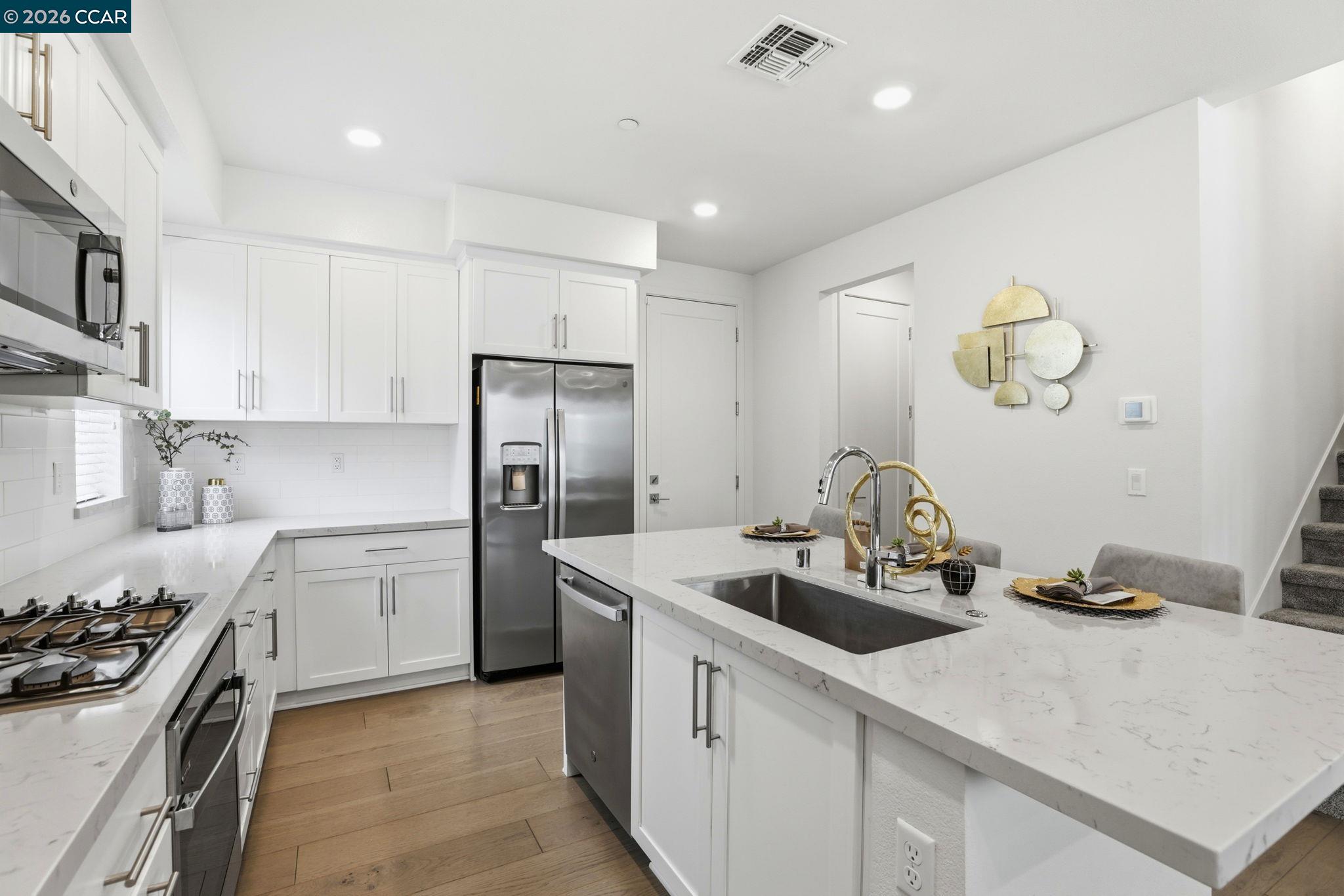 61101 Via Vicenza San Ramon, CA 94583 - Photo 11 of 40