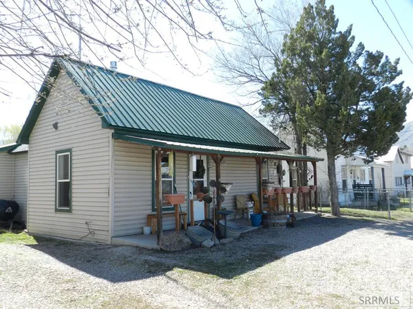 $285,000 | 109 Lena Street, Salmon, ID 83467