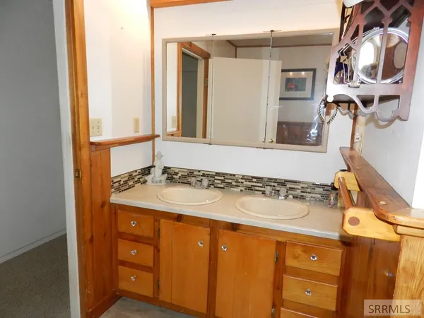 $285,000 | 109 Lena Street, Salmon, ID 83467