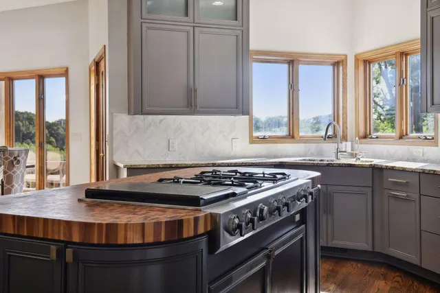 $7,200 | 10481 Bluff Road, Eden Prairie, MN 55347