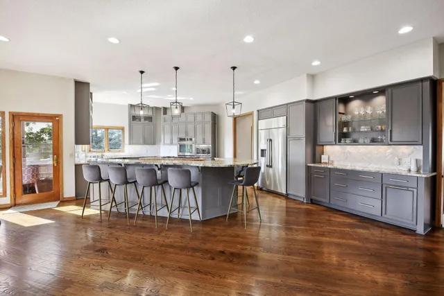 $7,200 | 10481 Bluff Road, Eden Prairie, MN 55347