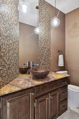 $7,200 | 10481 Bluff Road, Eden Prairie, MN 55347