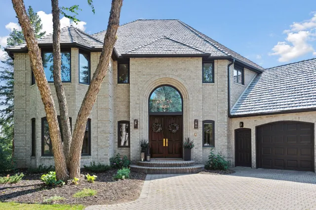 $7,200 | 10481 Bluff Road, Eden Prairie, MN 55347