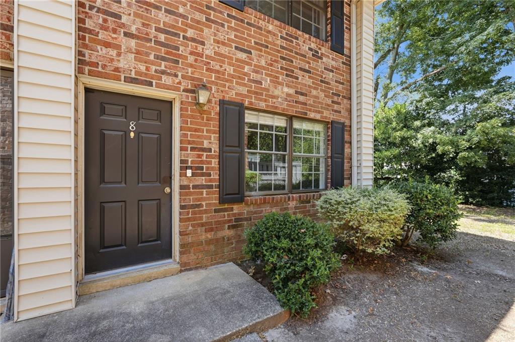 1235 Riverside Drive, Unit C8 Gainesville, GA 30501 - Photo 1 of 27 Gallery Image 1