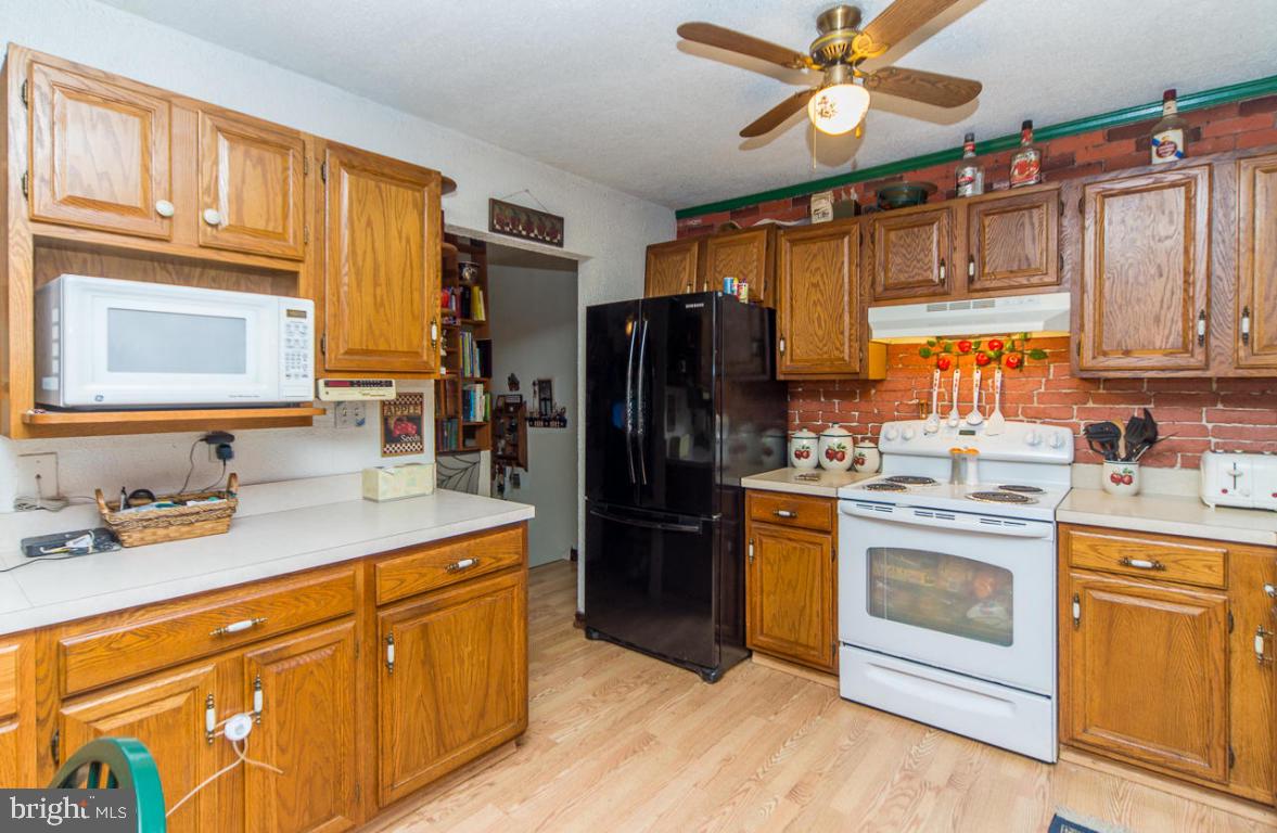 721 High Ridge Road Mount Joy, PA 17552 - Photo 6 of 29 Gallery Image 6