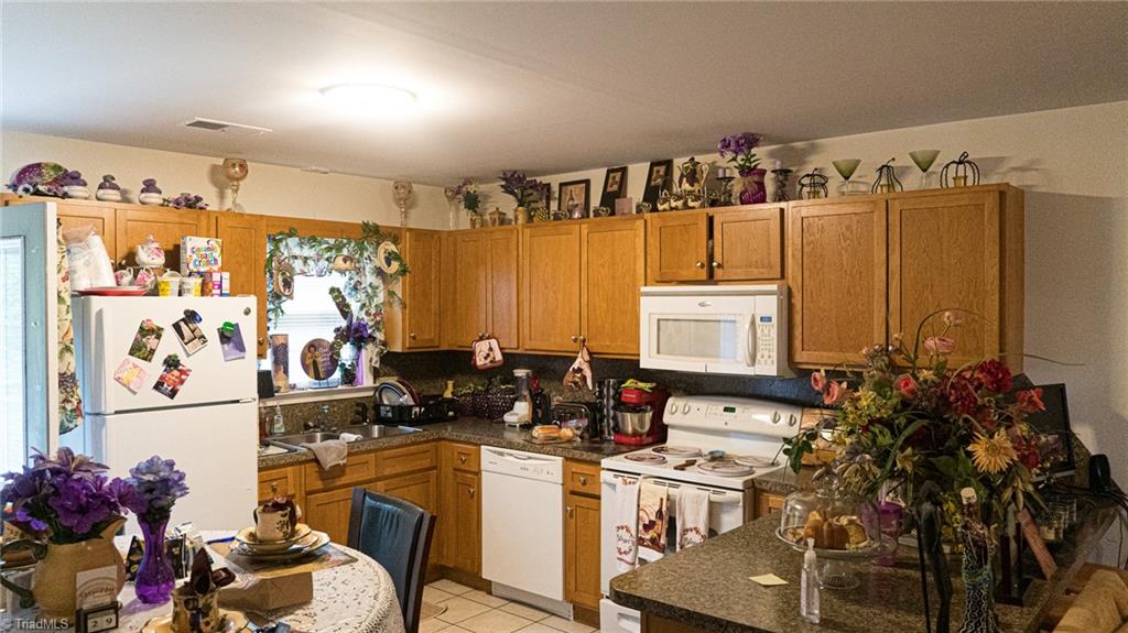 2400 Williams Avenue High Point, NC 27262 - Photo 9 of 17 Gallery Image 9