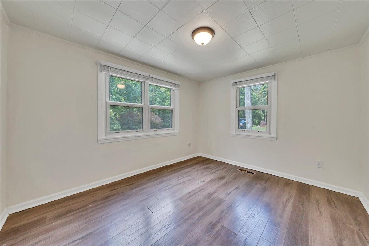 4312 Seneca Hollow Road Elliston, VA 24087 - Photo 12 of 23 18-MIB00509