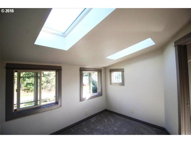 75818 Booth Kelly Camp Road Dorena, OR 97434 - Photo 11 of 31 Gallery Image 11