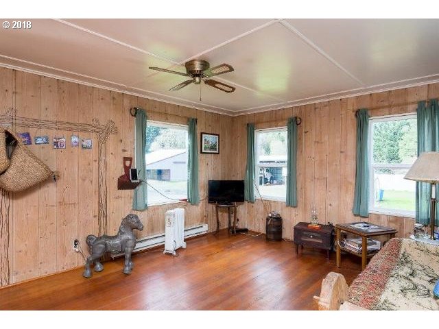 75818 Booth Kelly Camp Road Dorena, OR 97434 - Photo 4 of 31 Gallery Image 4