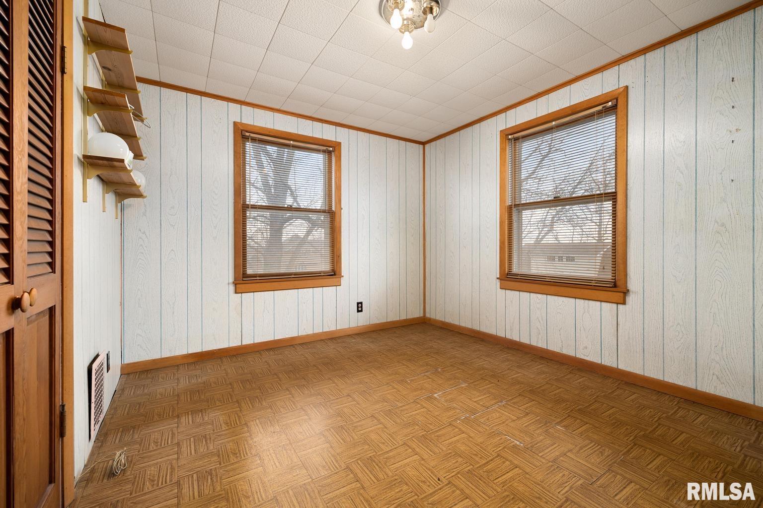 309 North Trivoli Road Trivoli, IL 61569 - Photo 17 of 27