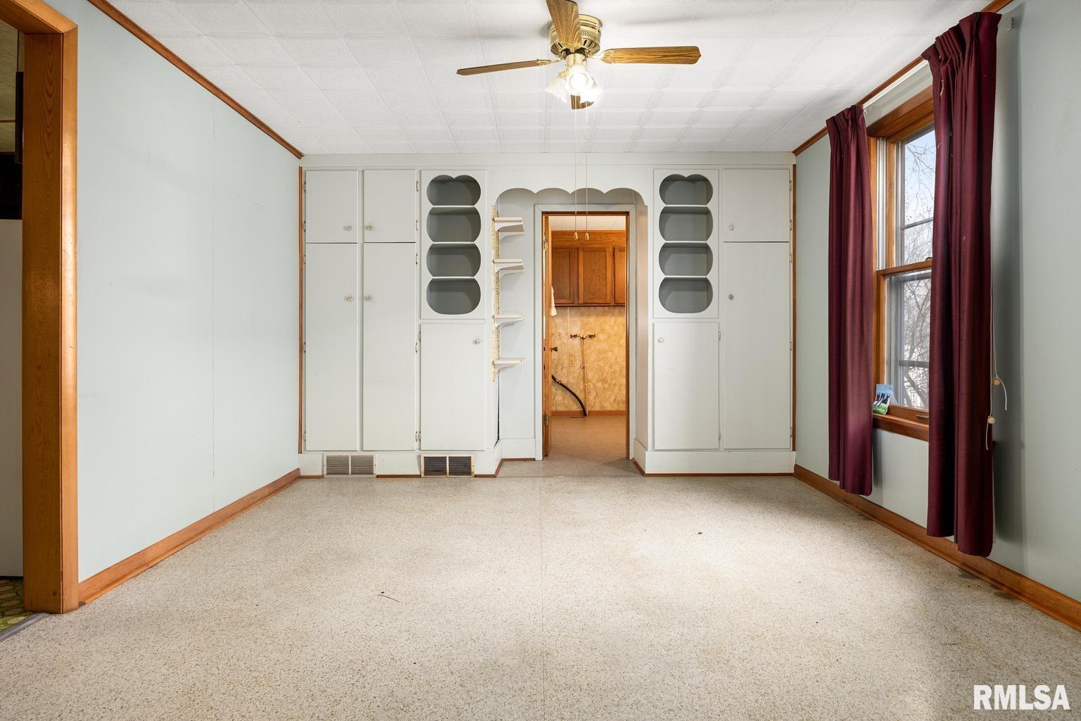 309 North Trivoli Road Trivoli, IL 61569 - Photo 8 of 27