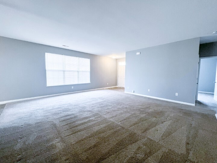 2705 Rothe Lane Indianapolis, IN 46229 - Photo 4 of 20 Gallery Image 4