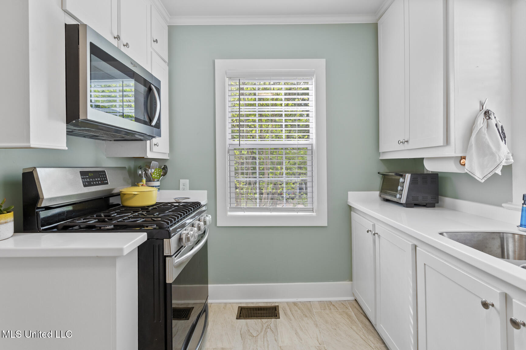 141 River Park Drive Jackson, MS 39202 - Photo 12 of 29 141 River Park-13