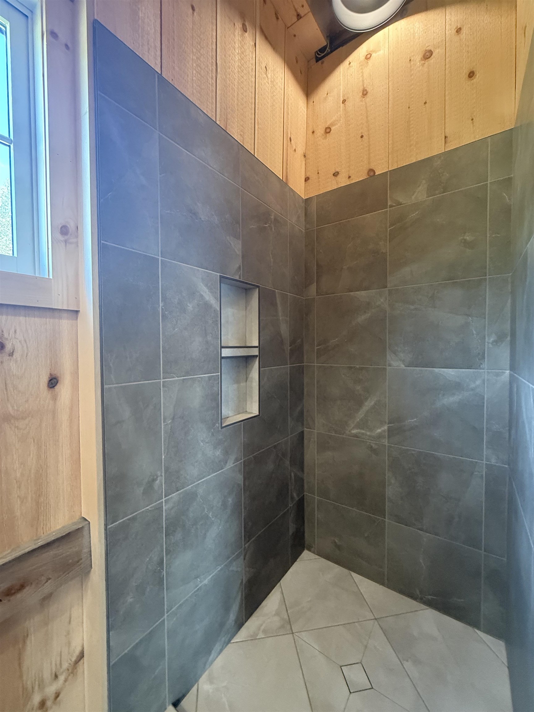 1027 South Barton Road Barton, VT 05822 - Photo 20 of 37