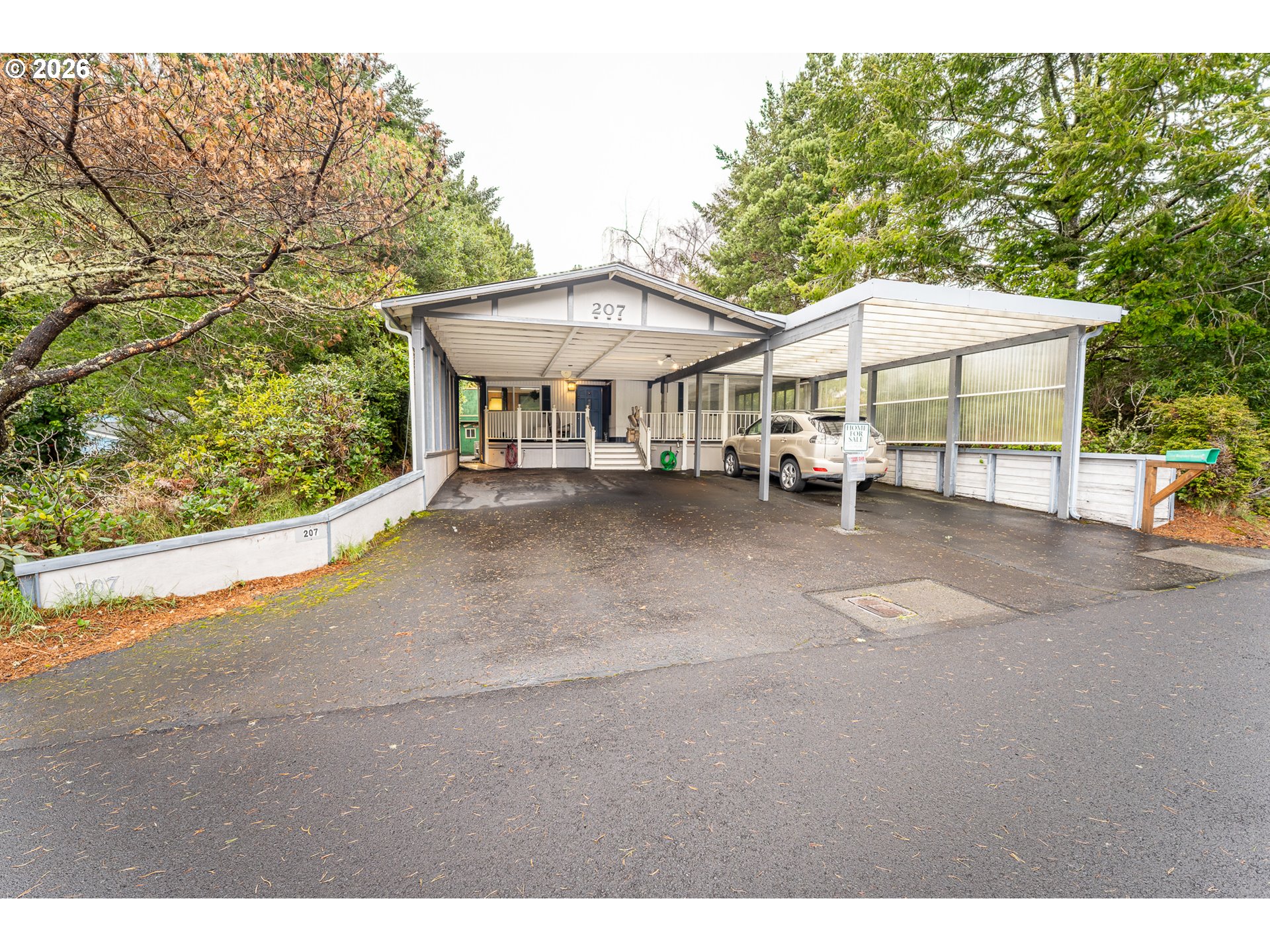 1600 Rhododendron Drive, Unit 207 Florence, OR 97439 - Photo 2 of 43