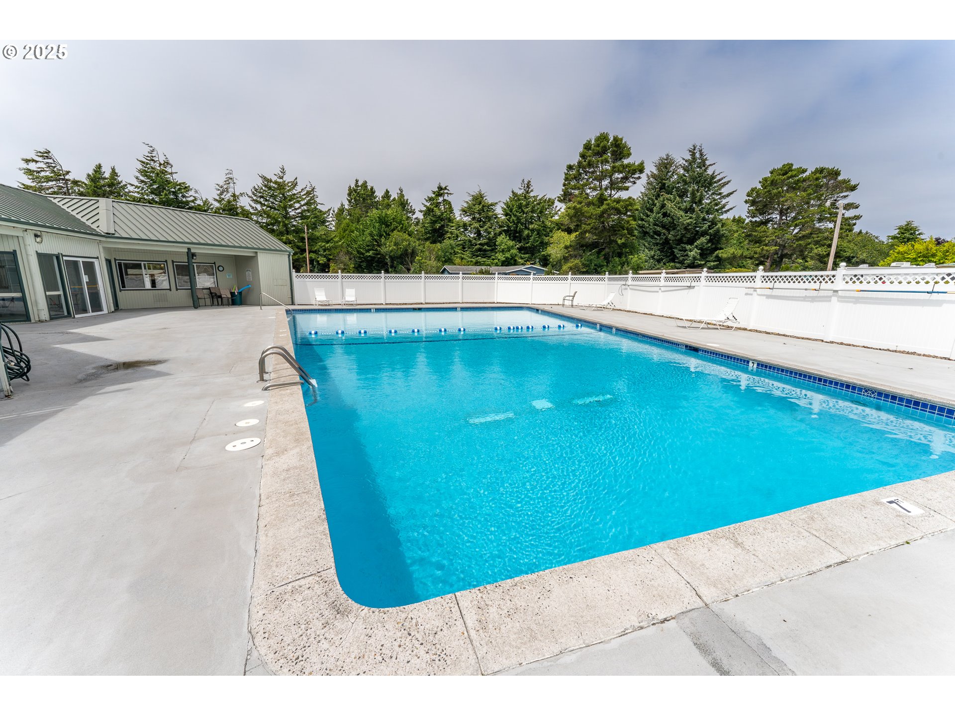 1600 Rhododendron Drive, Unit 207 Florence, OR 97439 - Photo 39 of 43 Community Pool
