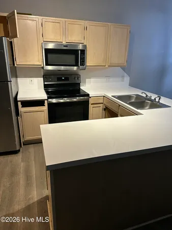 $169,000 | 2926 Mulberry Lane, Unit E, Greenville, NC 27858