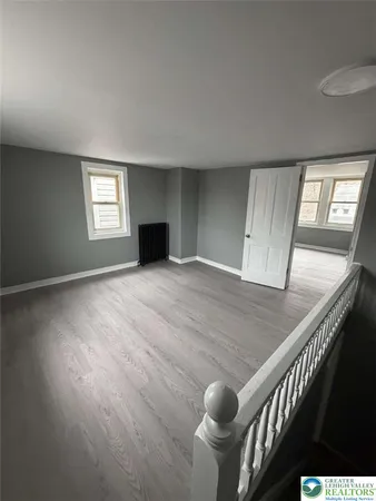 $1,300 | 25 South Delaware Avenue, Minersville, PA 17954