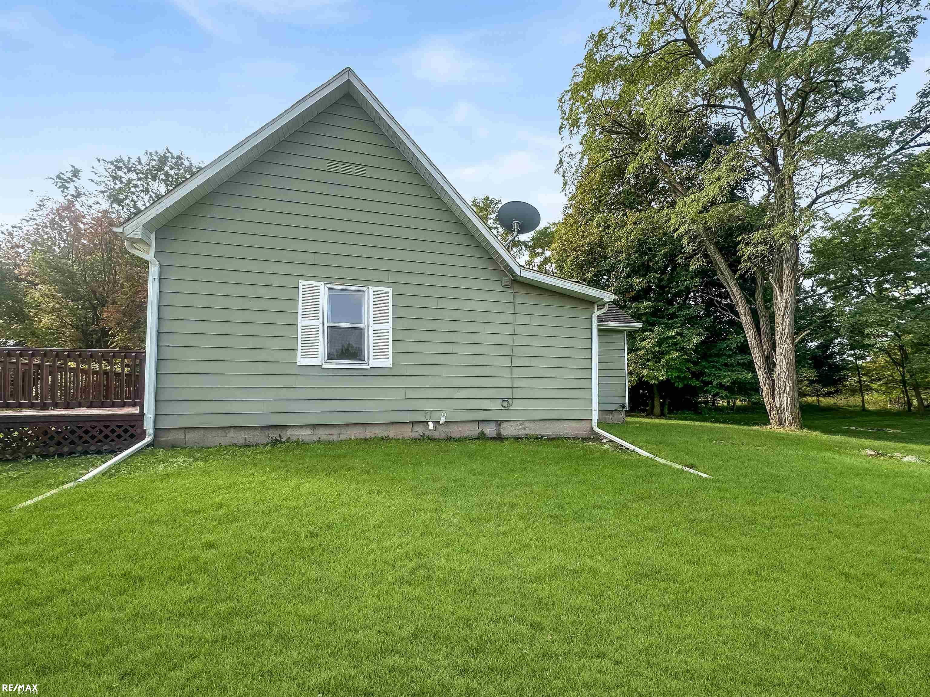 5235 Summers Road North Branch, MI 48461 - Photo 27 of 28 50189141-98d16e8d-86a9-442d-af33-a7df3265a755.JPG