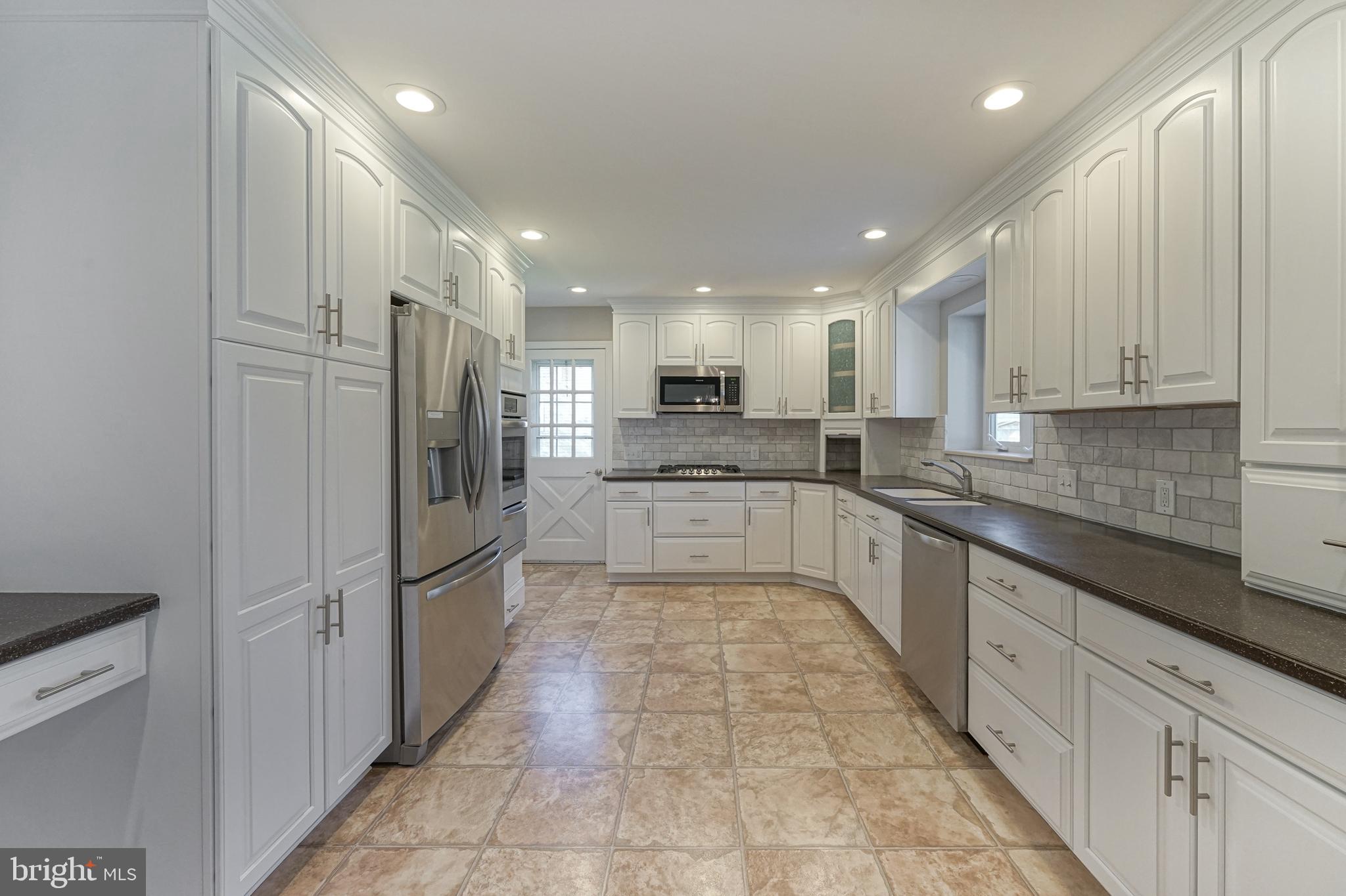 415 Chapel Heights Road Sewell, NJ 08080 - Photo 6 of 43 Gallery Image 6
